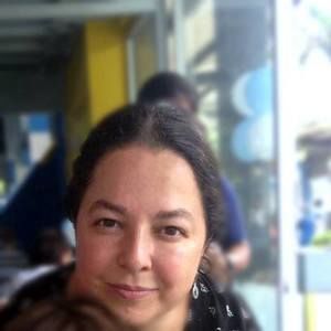 Meet your Posher, Tania